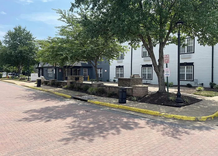 Mainstay Suites Sterling Near Dulles Town Center