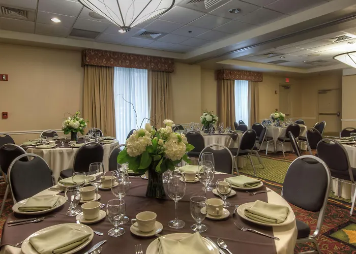 Hilton Garden Inn Norwalk