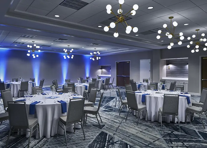 Delta Hotels By Marriott Norfolk Airport