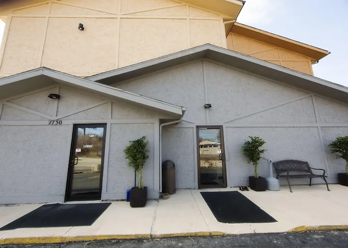 Super 8 By Wyndham Dubuque