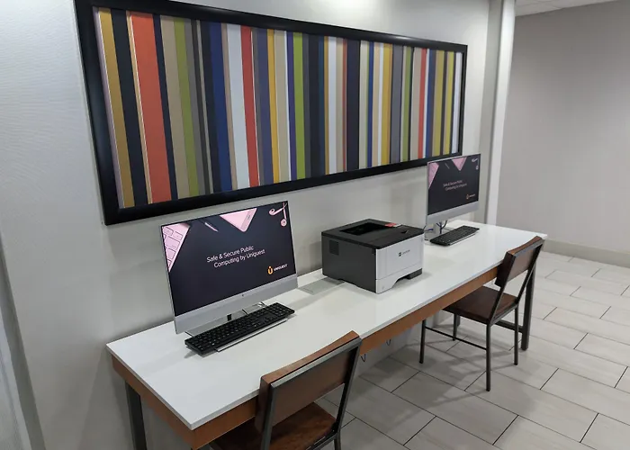 Holiday Inn Express & Suites - El Dorado By Ihg
