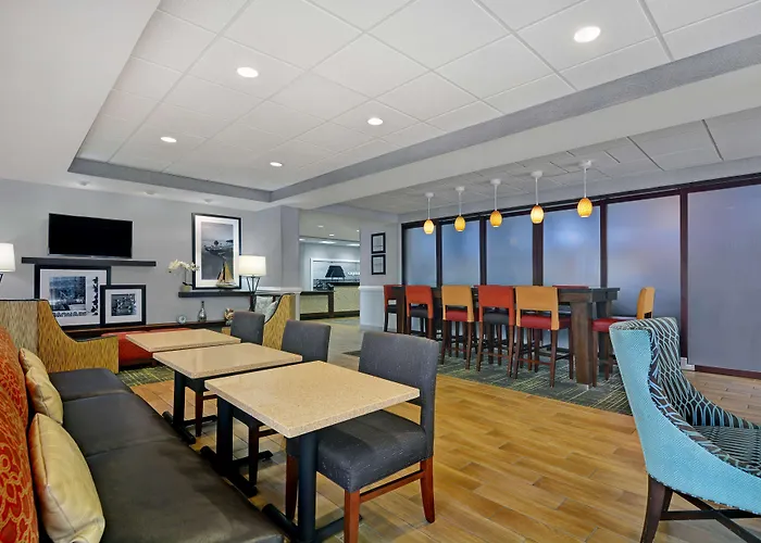 Hampton Inn By Hilton Panama City Beach