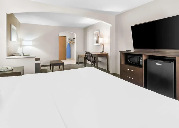 Best Western Abilene Inn & Suites