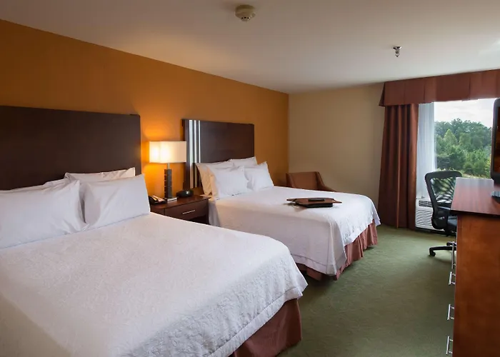 Hampton Inn Cornelia