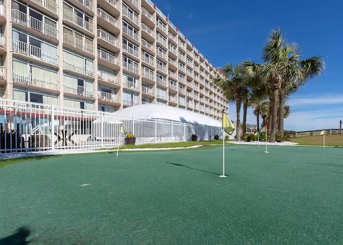 Maritime Beach Club
