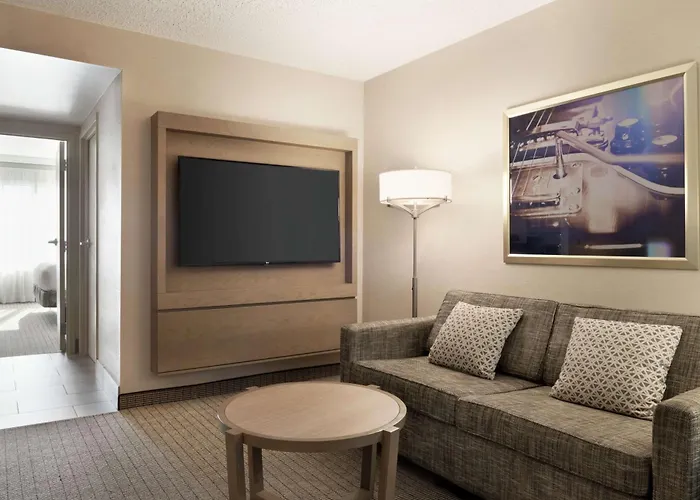 Embassy Suites By Hilton Cleveland Rockside