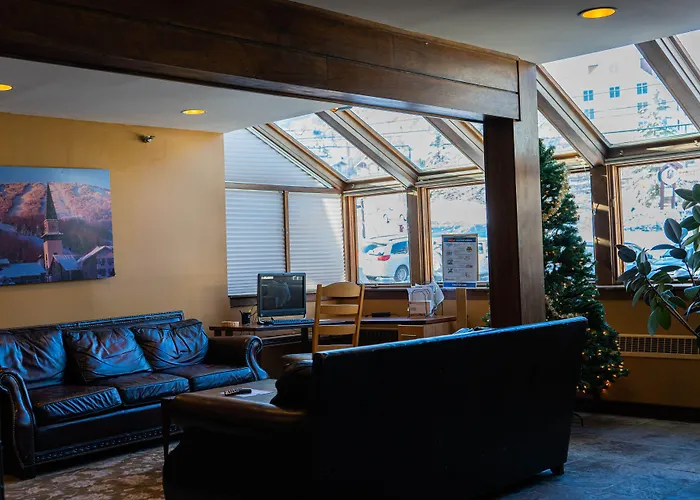 The Black Bear Lodge At Stratton Mountain Resort