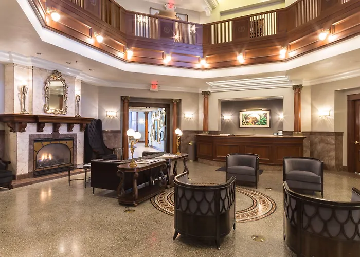 Hotel Winneshiek