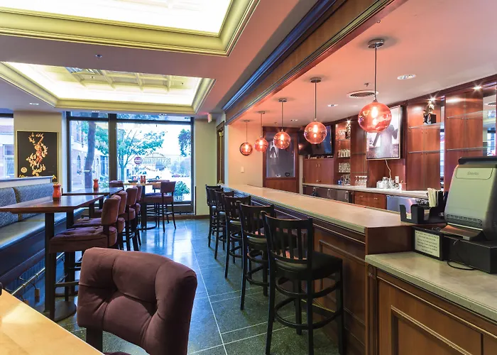 Hotel Winneshiek