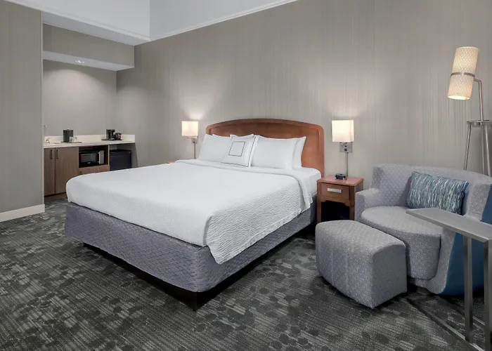 Courtyard By Marriott Basking Ridge
