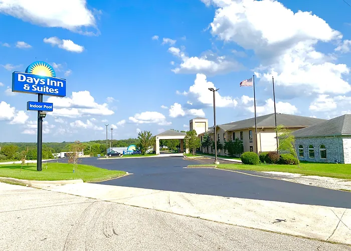 Days Inn & Suites By Wyndham Cuba
