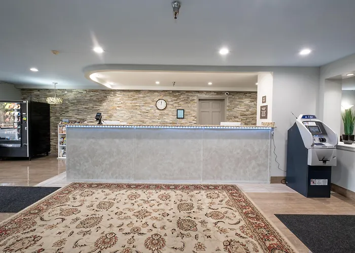 Hilltop Inn & Suites, Near Foxwoods Casino