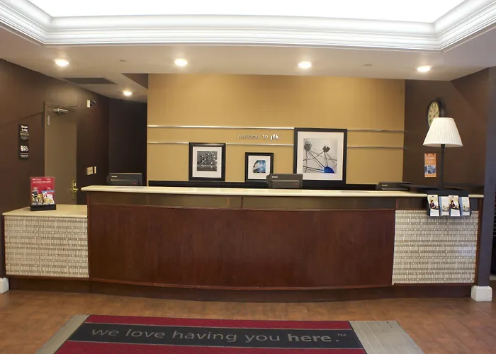Hampton Inn Ny-Jfk