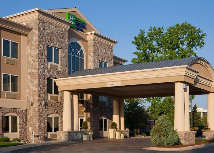 Holiday Inn Express Hotel & Suites Saginaw By Ihg