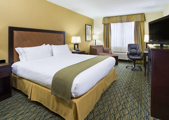 Holiday Inn Express Hotel & Suites Columbus Airport By Ihg
