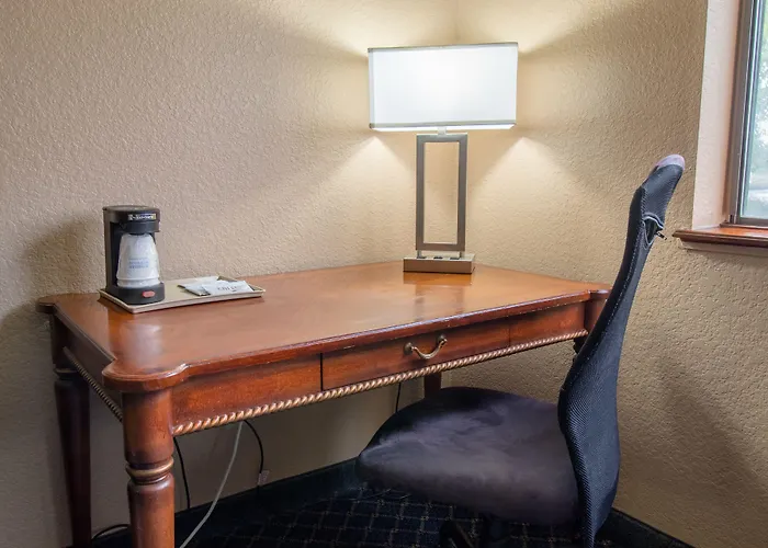 Super 8 By Wyndham Arcata
