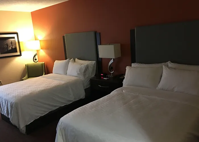 Holiday Inn Express Hotel & Suites Laurinburg By Ihg