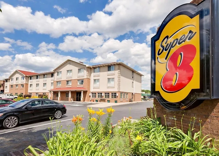 Super 8 By Wyndham Akron S/Green/Uniontown Oh