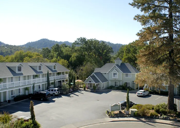 Baechtel Creek Inn
