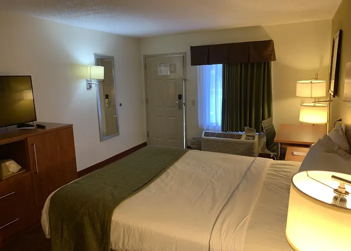 Baymont By Wyndham Cave City