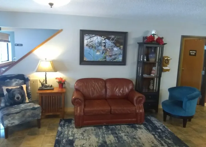 Super 8 By Wyndham Baxter/Brainerd Area