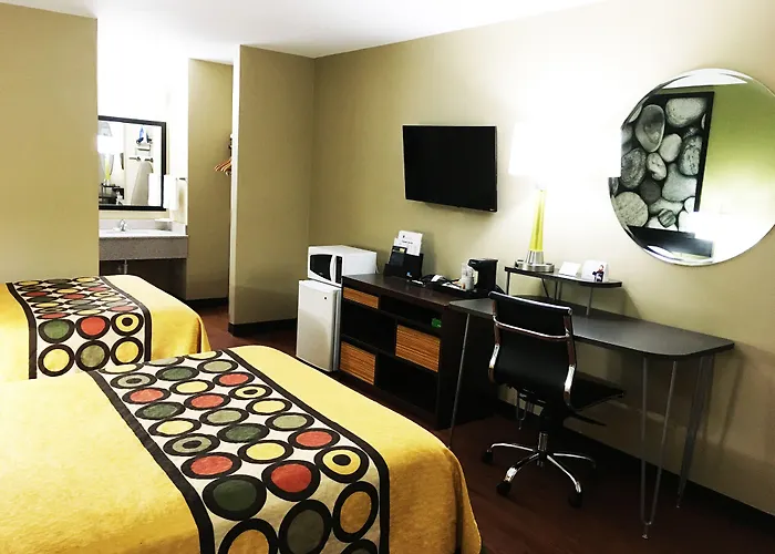 Super 8 By Wyndham Bryant Little Rock Area