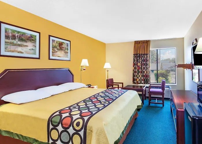 Super 8 By Wyndham Morristown/South