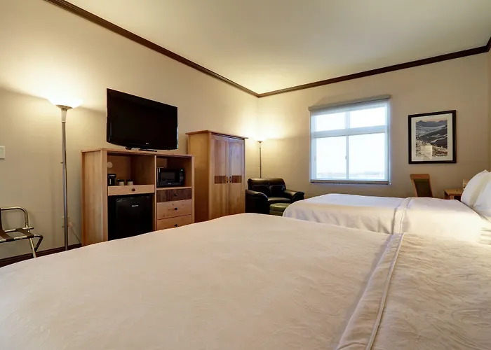 Dimond Center Hotel