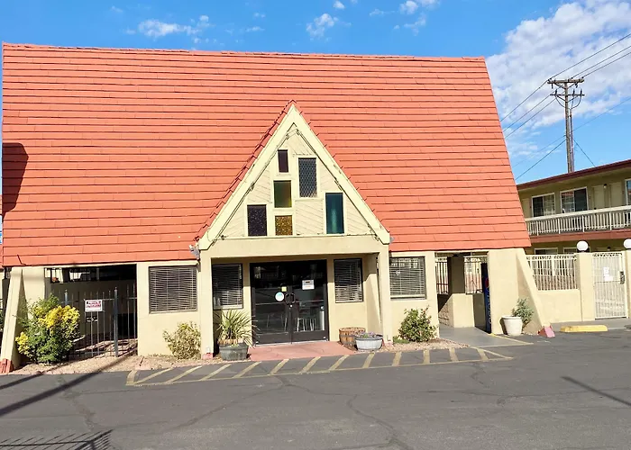 Super 8 By Wyndham Albuquerque Downtown