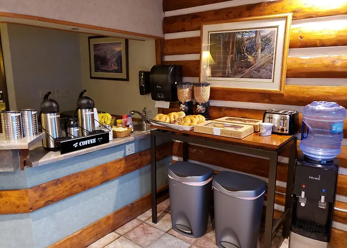 3 Peaks Lodge