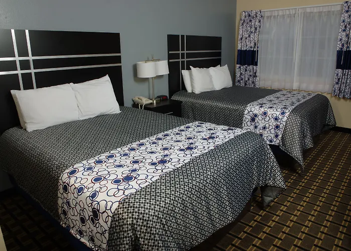 Dutch Inn And Suites