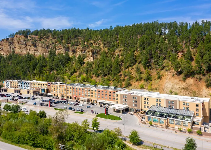 Doubletree By Hilton Deadwood At Cadillac Jack'S