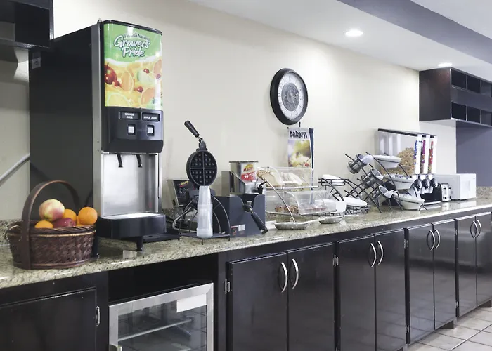 Microtel Inn & Suites - Meridian