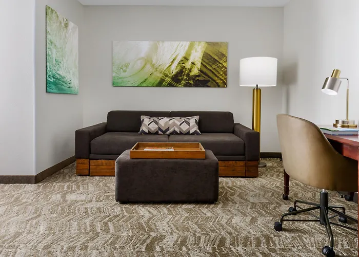 Springhill Suites By Marriott Manchester-Boston Regional Airport