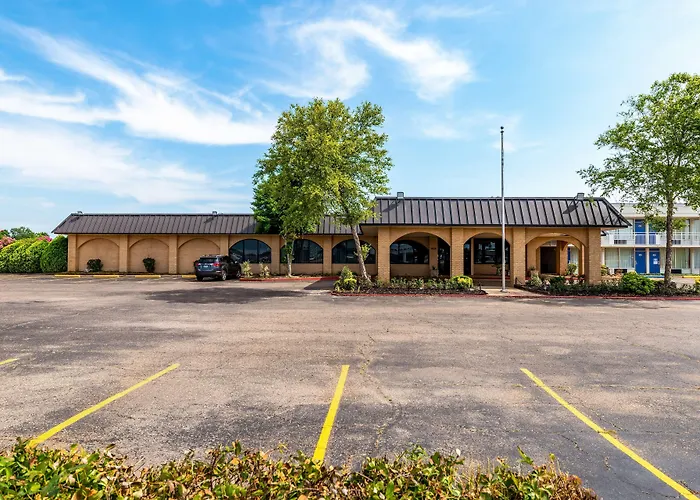 Motel 6-Natchitoches, La