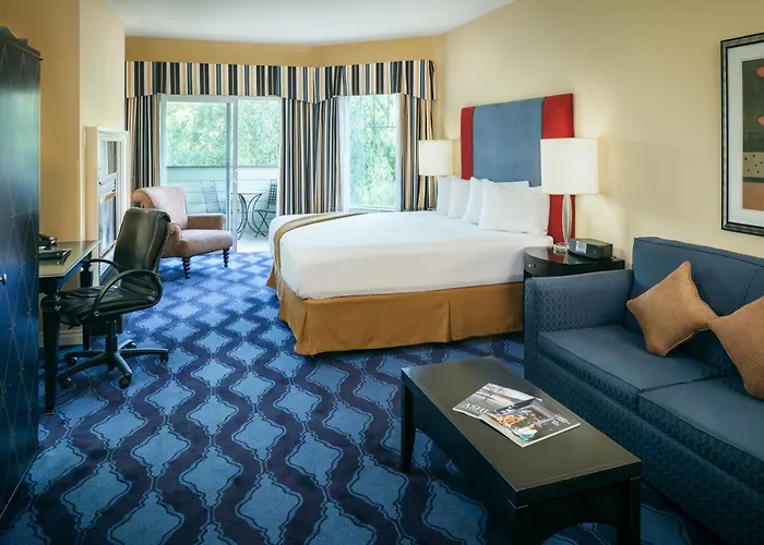 Plaza Inn & Suites At Ashland Creek