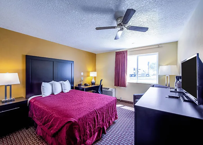 Rodeway Inn & Suites Monticello
