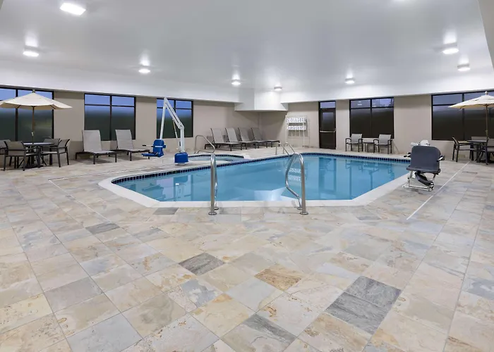 Hampton Inn Cleveland-Airport/Tiedeman Road