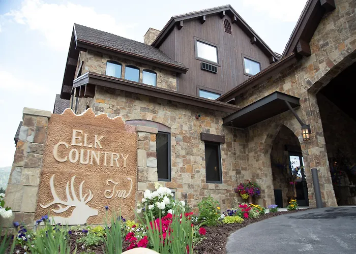 Elk Country Inn