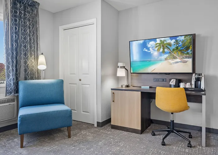Hotel Avisa Downtown