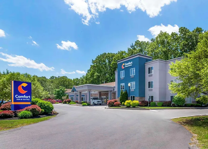 Comfort Inn & Suites Saratoga Springs