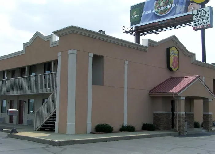 Super 8 By Wyndham Lafayette