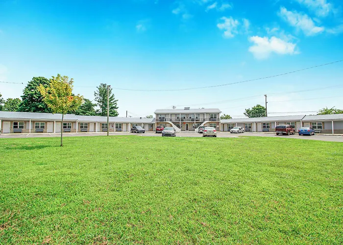 Horse Cave Motel