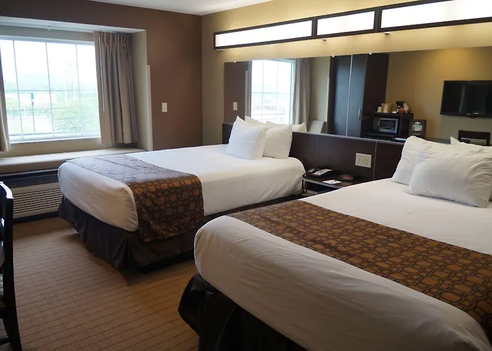 Microtel Inn & Suites By Wyndham Cambridge