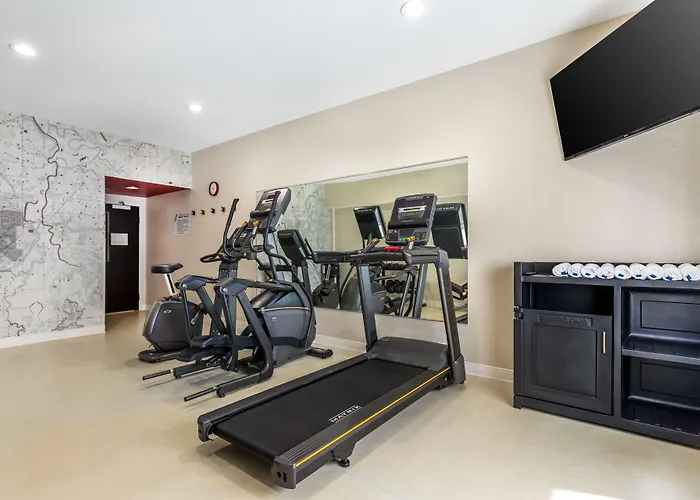 Best Western Prime Inn & Suites