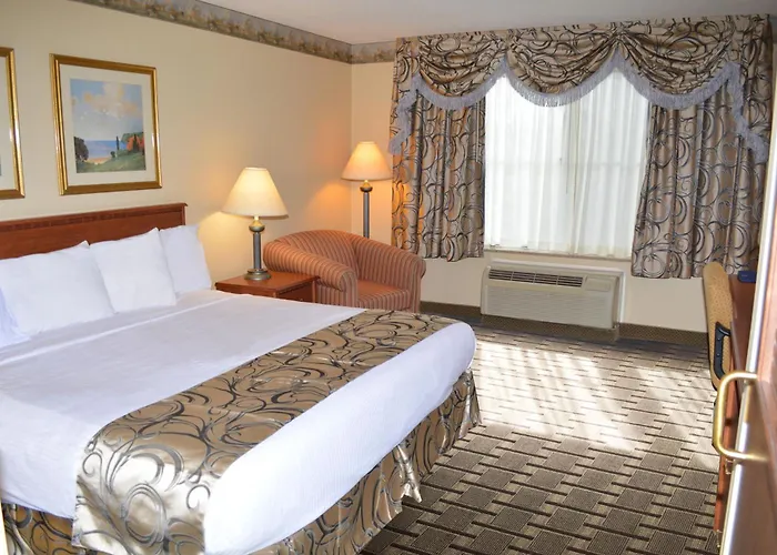 Baymont By Wyndham Waterford/Burlington Wi