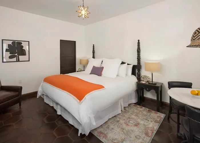 Ingleside Estate Hotel & Bungalows- Adults Only