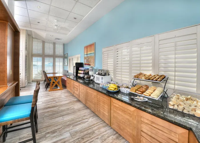 Bahama House - Daytona Beach Shores