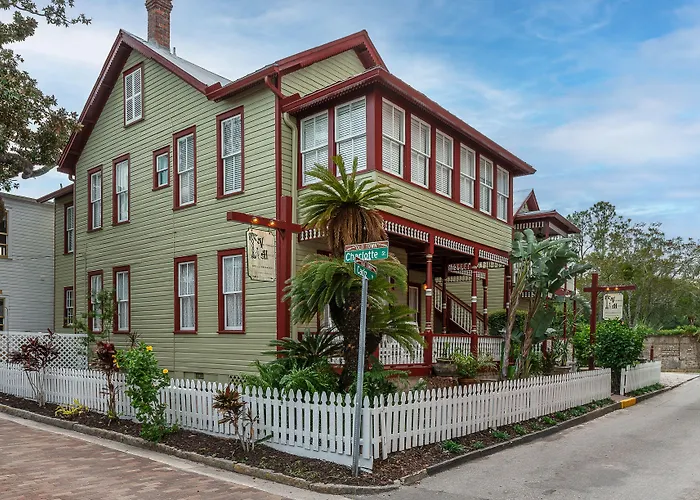 Victorian House Bed And Breakfast