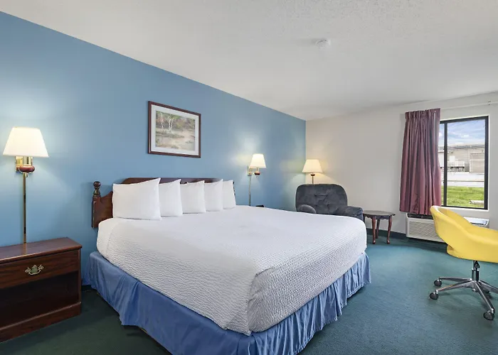Days Inn By Wyndham Battlefield Rd/Hwy 65